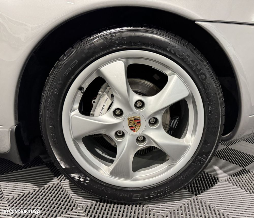 Porsche Boxster 2.7 - 37