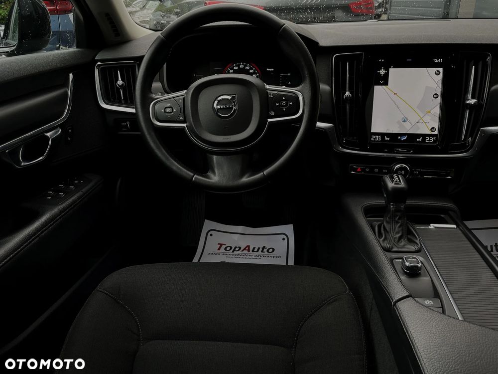 Volvo V90 D4 Geartronic Kinetic - 35