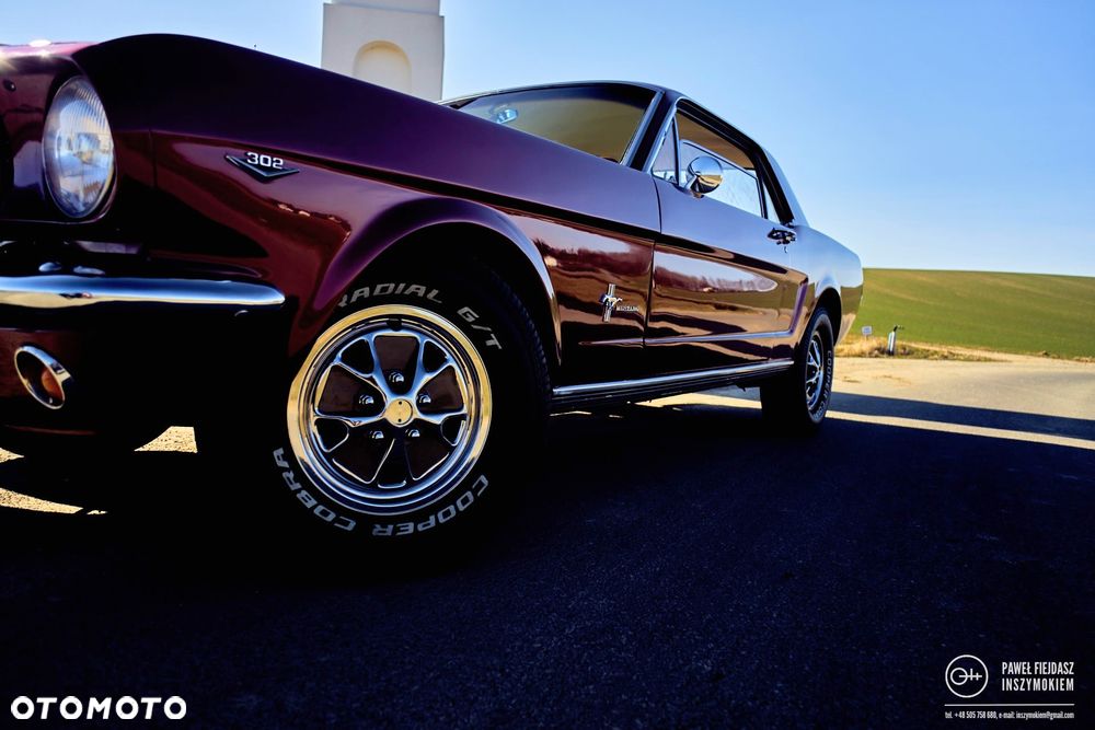 Ford Mustang - 23