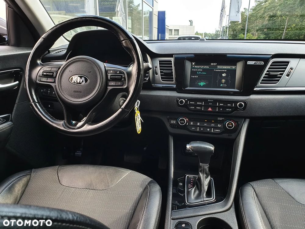 Kia Niro 1.6 GDI Hybrid L - 17