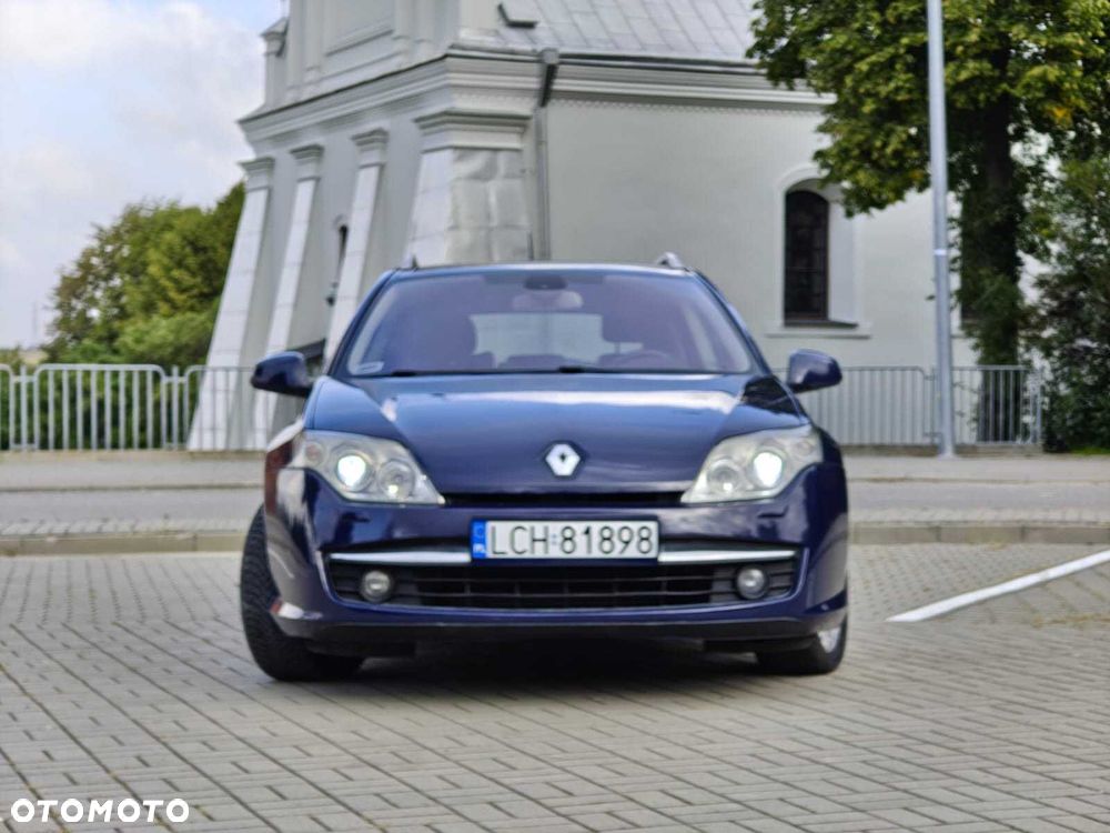 Renault Laguna - 1