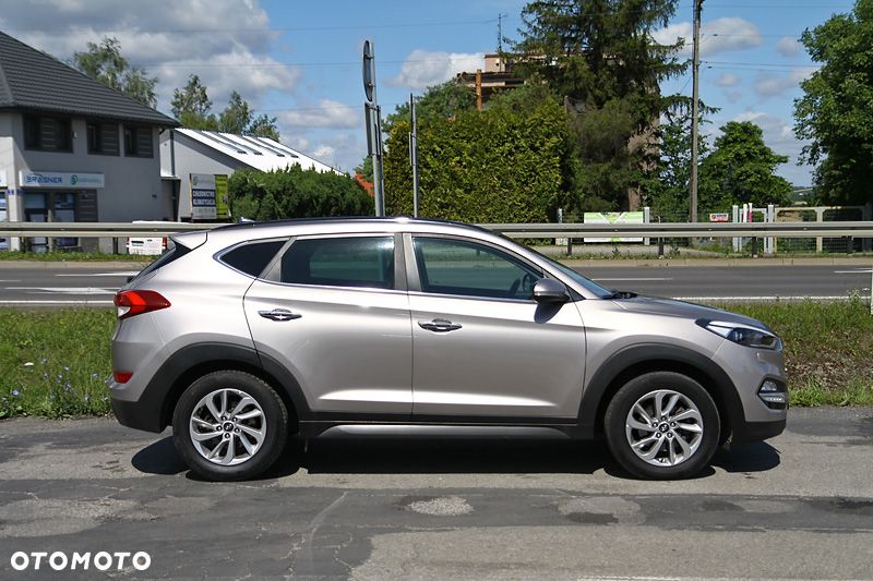 Hyundai Tucson blue 1.7 CRDi 2WD Classic - 5