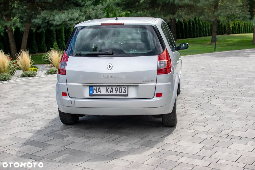 Renault Scenic - 21