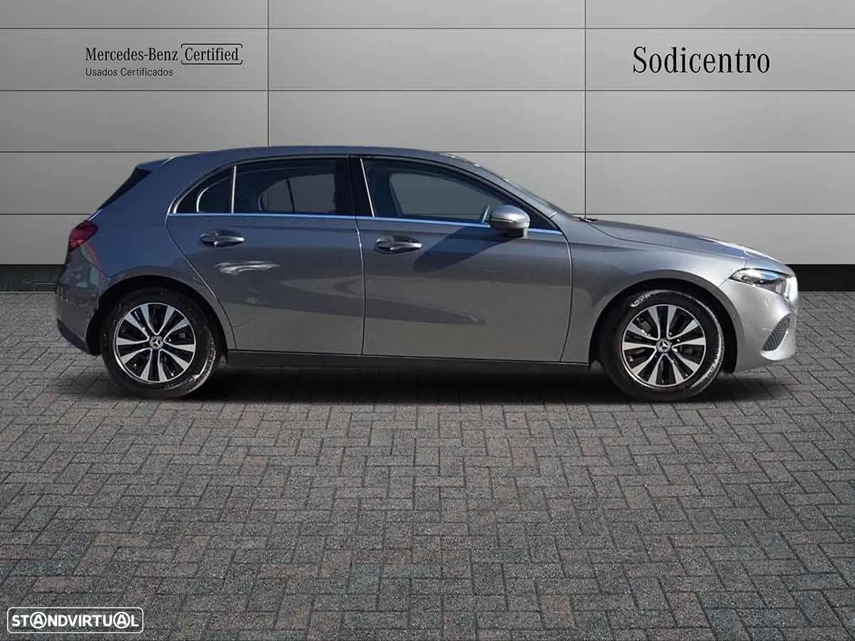 Mercedes-Benz A 200 Standard - 9