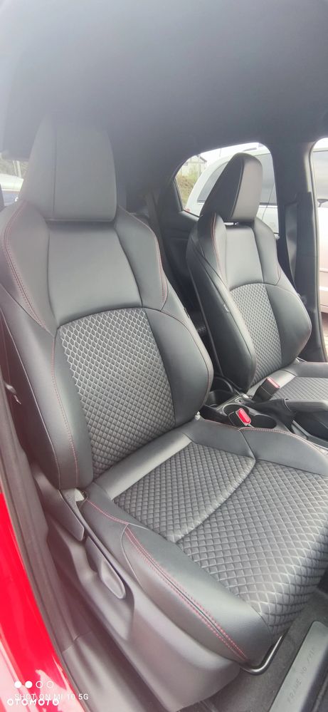 Toyota Yaris 1.5 Premiere Edition CVT - 13