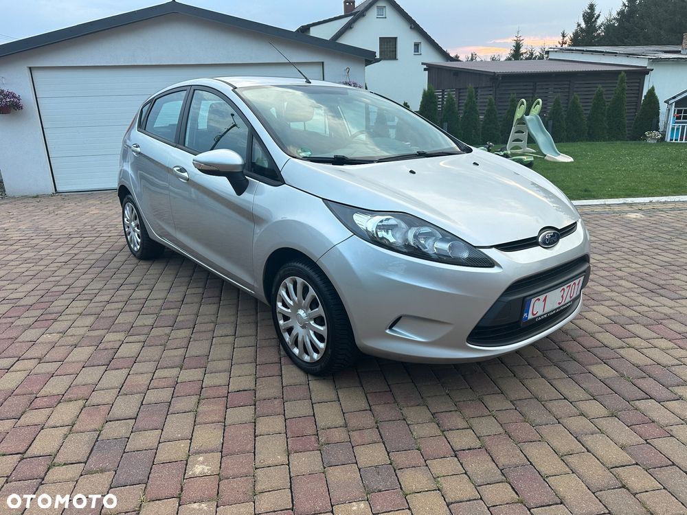 Ford Fiesta 1.25 Ambiente - 2