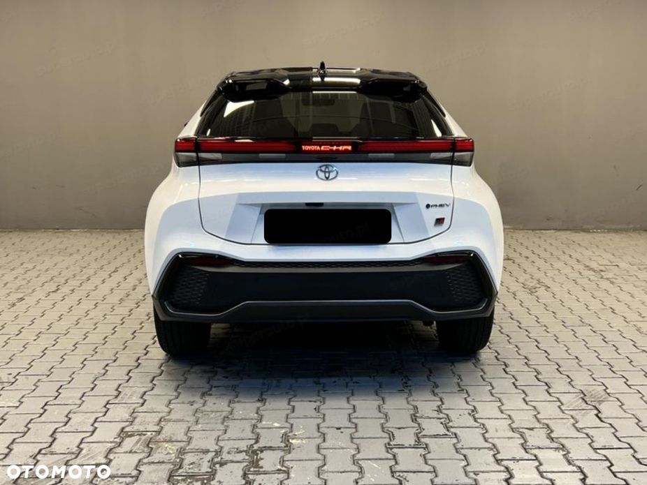 Toyota C-HR - 4