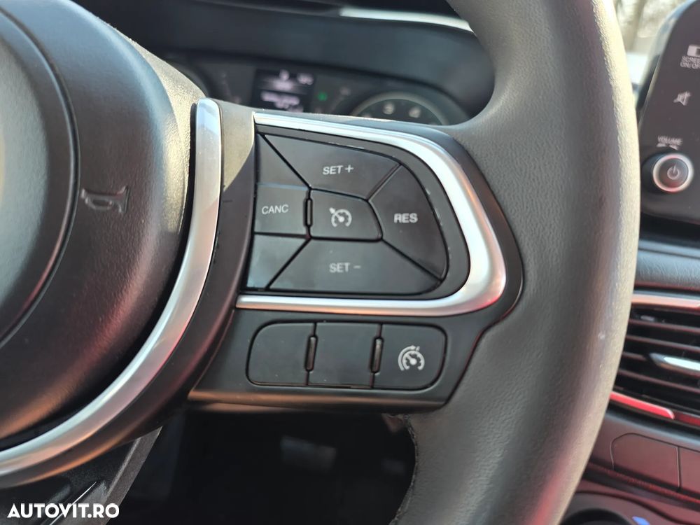 Fiat Tipo 1.5 130 CP MHEV DCT7 Cross - 17