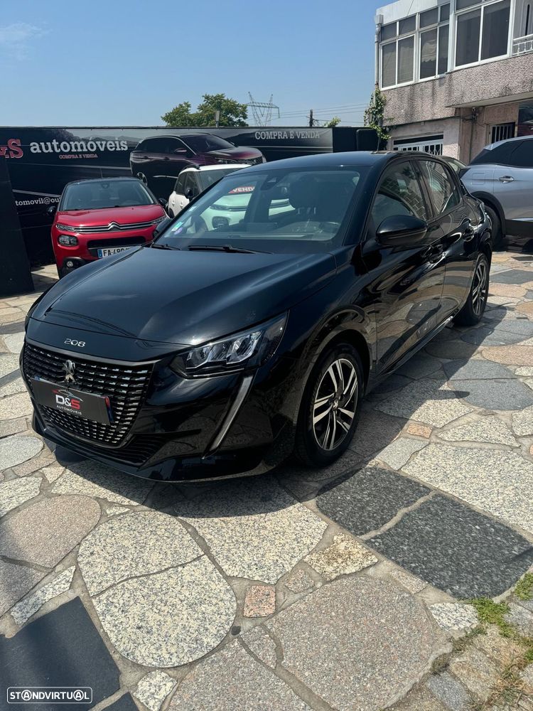 Peugeot 208 PureTech 100 Allure — fotografia 10