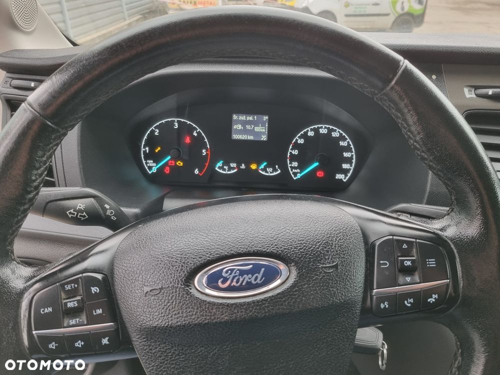 Ford Transit - 14