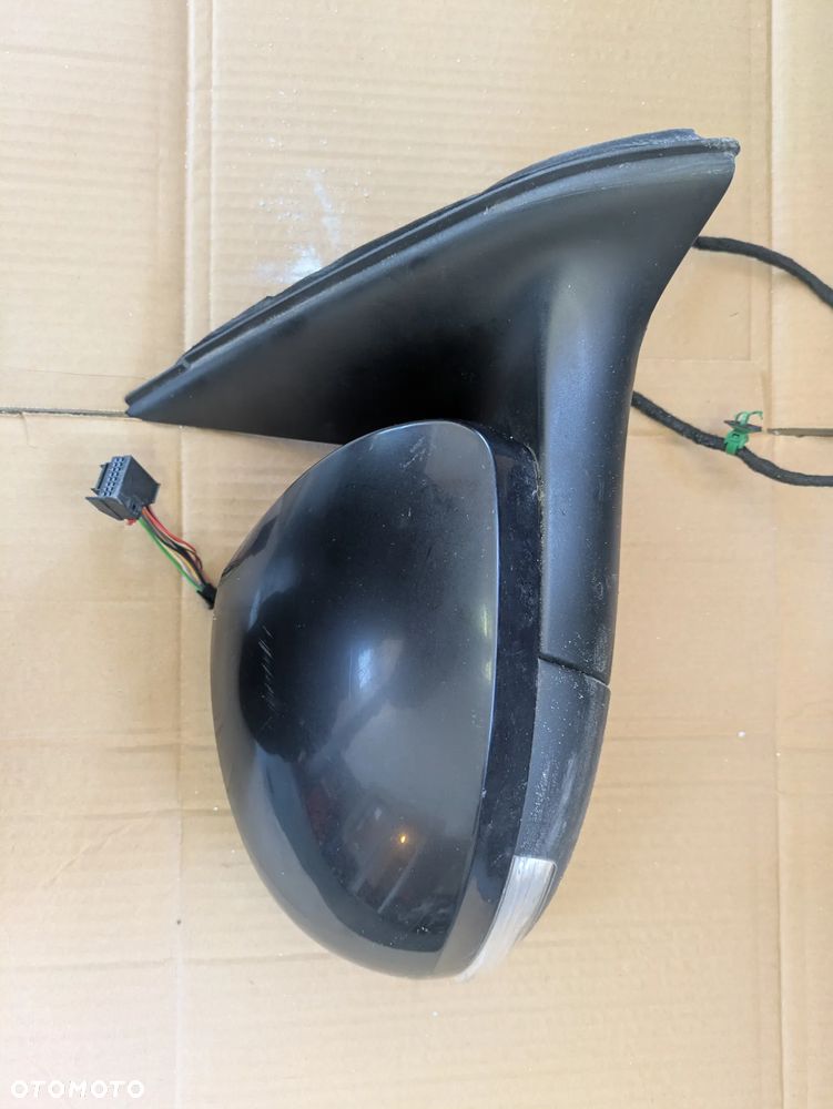 Lusterko prawa VW Tiguan 9 pin 5N1857502AQ - 1
