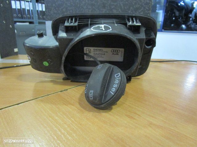 Tampa Combustivel 8K0010508P AUDI A4 2009 SW - 1