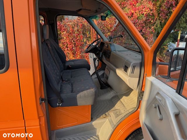 Volkswagen LT - 16