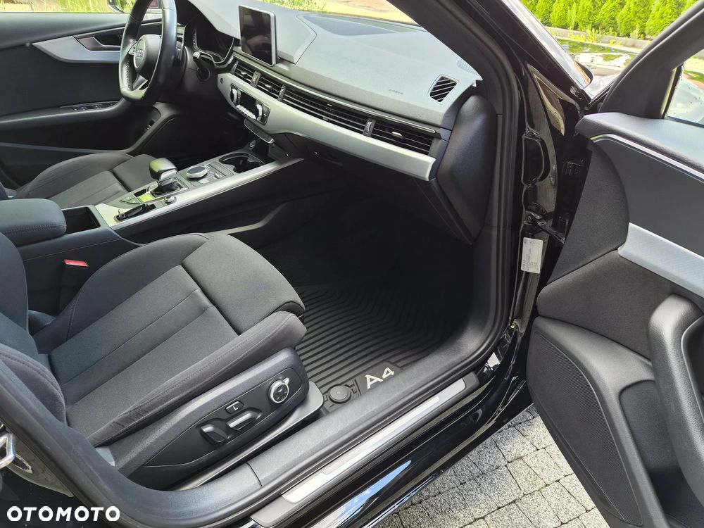 Audi A4 Avant 40 TFSI mHEV S tronic - 13