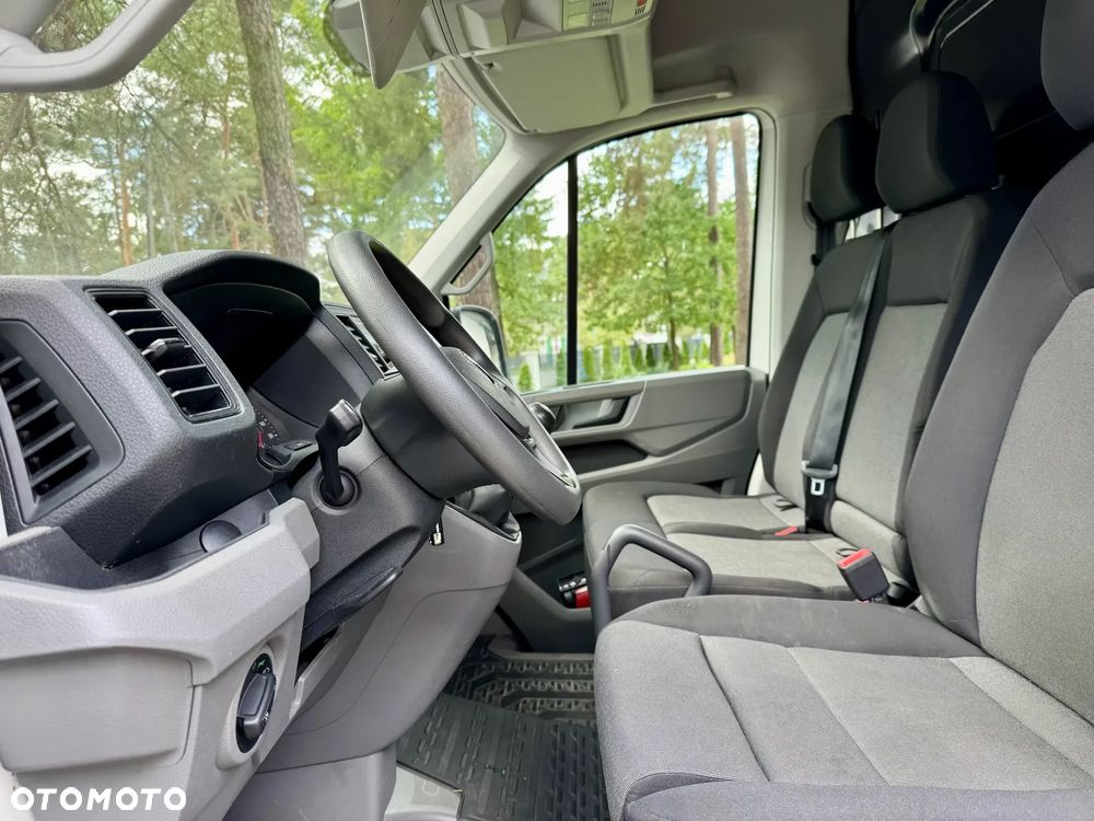 Volkswagen Crafter - 9