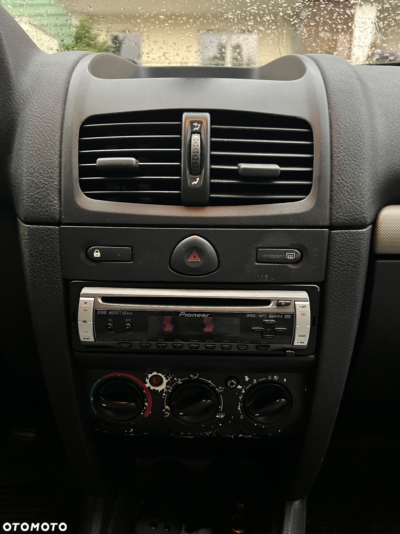 Renault Clio 1.2 16V Fairway - 11
