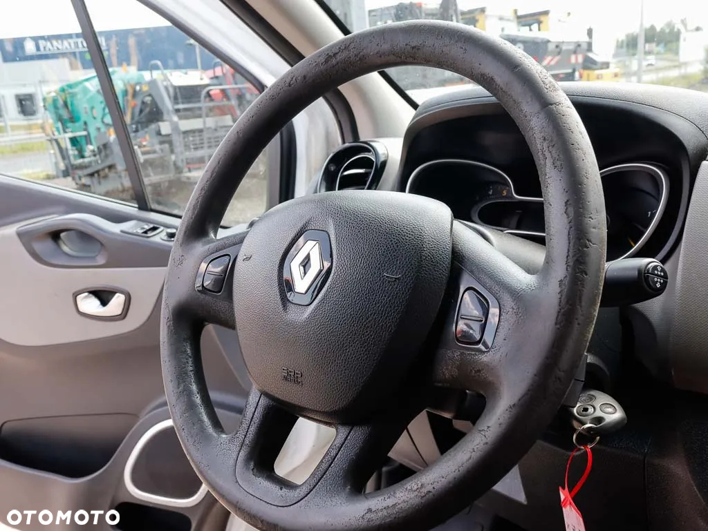 Renault Trafic - 20