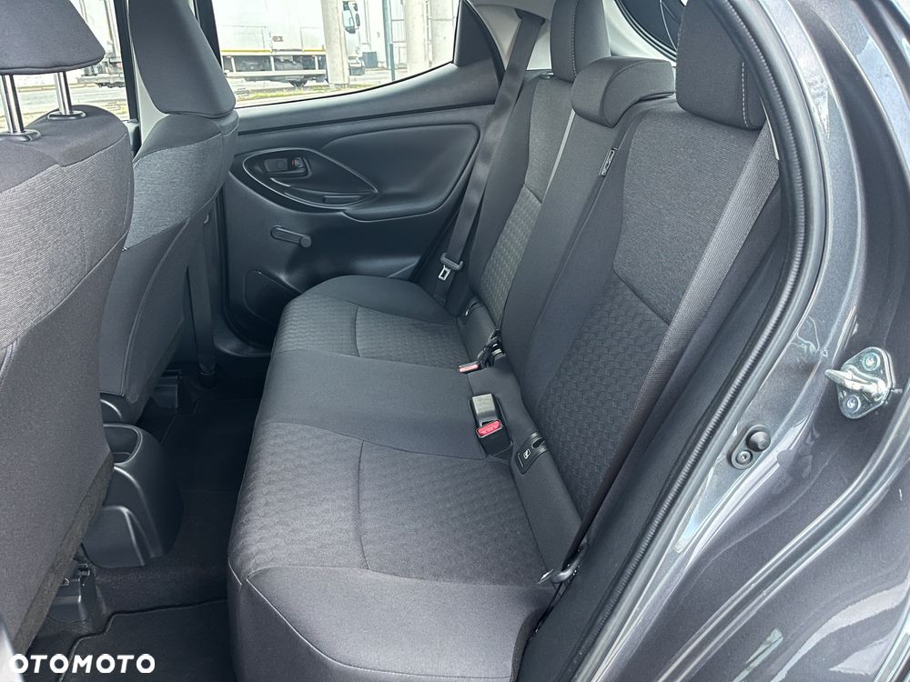 Toyota Yaris 1.5 Comfort - 18