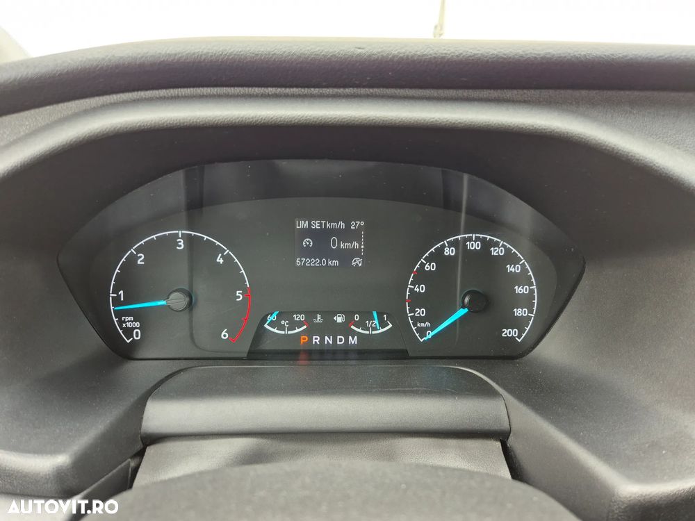 Ford Transit Custom Kombi 320 2.0 EcoBlue 130 CP L2H1 Trend Aut. - 19