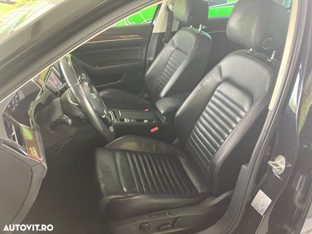 Volkswagen Passat Variant 2.0 BiTDI 4Mot DSG Highline - 33