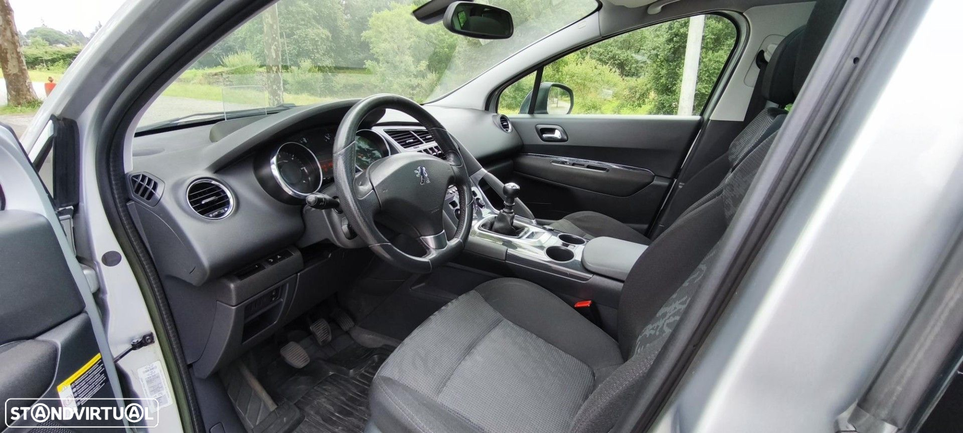 Peugeot 3008 1.6 HDi Executive - 15