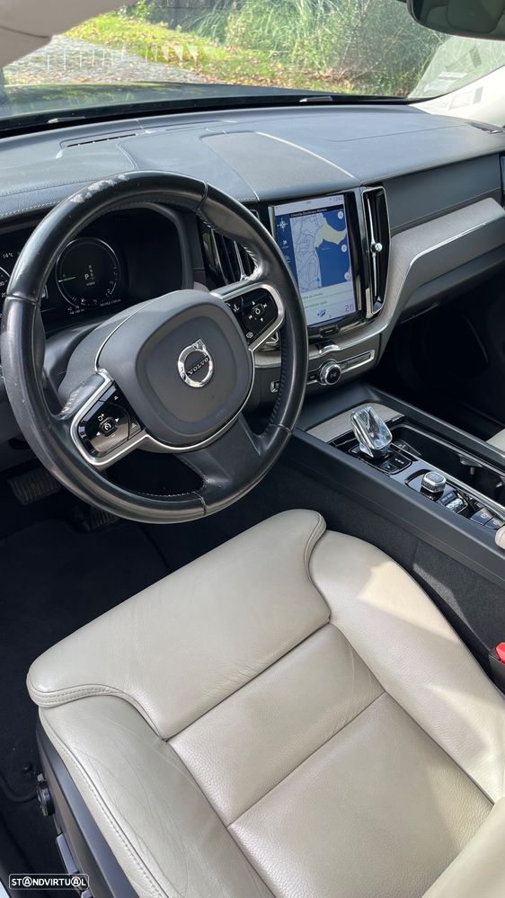 Volvo XC 60 2.0 T8 PHEV Inscription AWD - 14