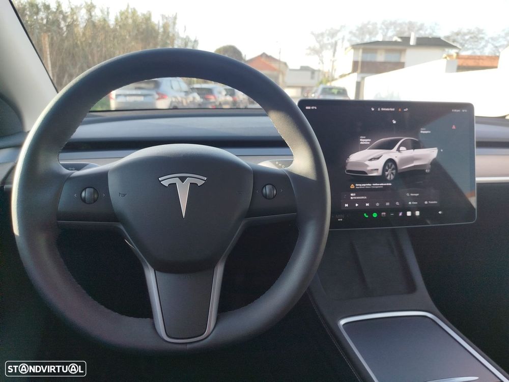 Tesla Model Y RWD - 21