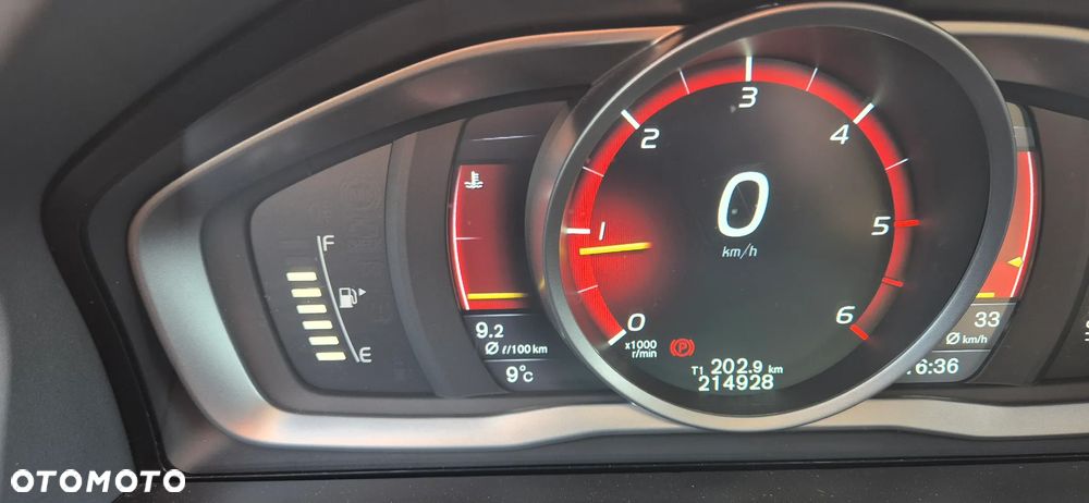 Volvo XC 60 D4 Drive-E Kinetic - 21