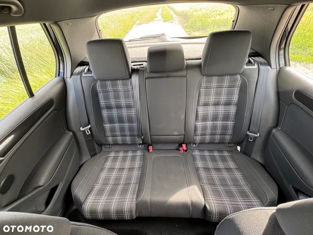 Volkswagen Golf 2.0 TDI GTD - 4