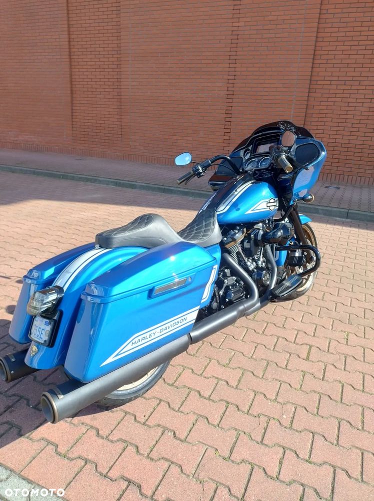 Harley-Davidson Touring Road Glide - 16