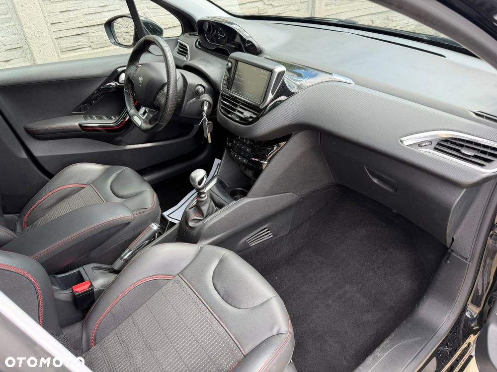 Peugeot 208 PureTech 110 Stop & Start Allure - 15