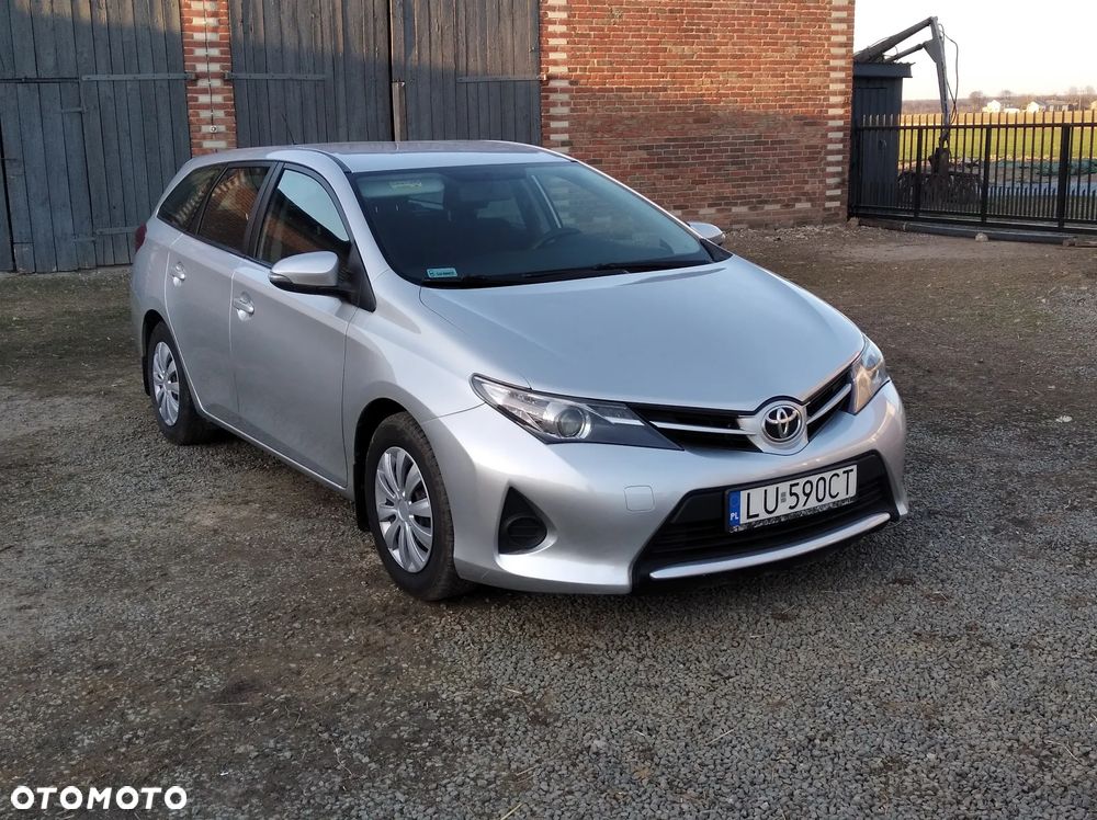 Toyota Auris 1.4 D-4D Life - 2