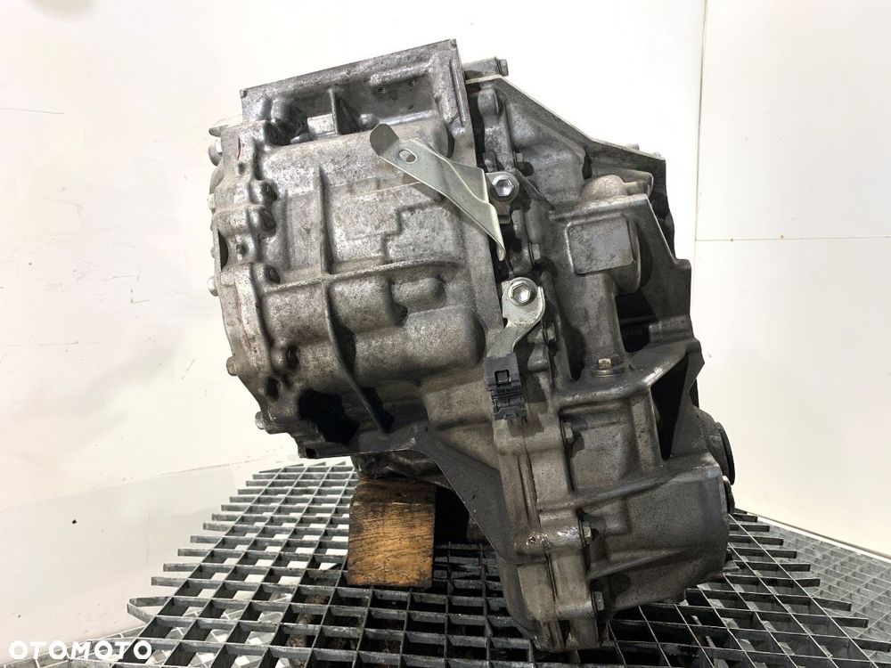 SKRZYNIA BIEGÓW  TOYOTA COROLLA sedan (_E21_) 2019 - 2022 1.8 VVTi Hybrid (ZWE211, MZEA12) 72 kW - 4