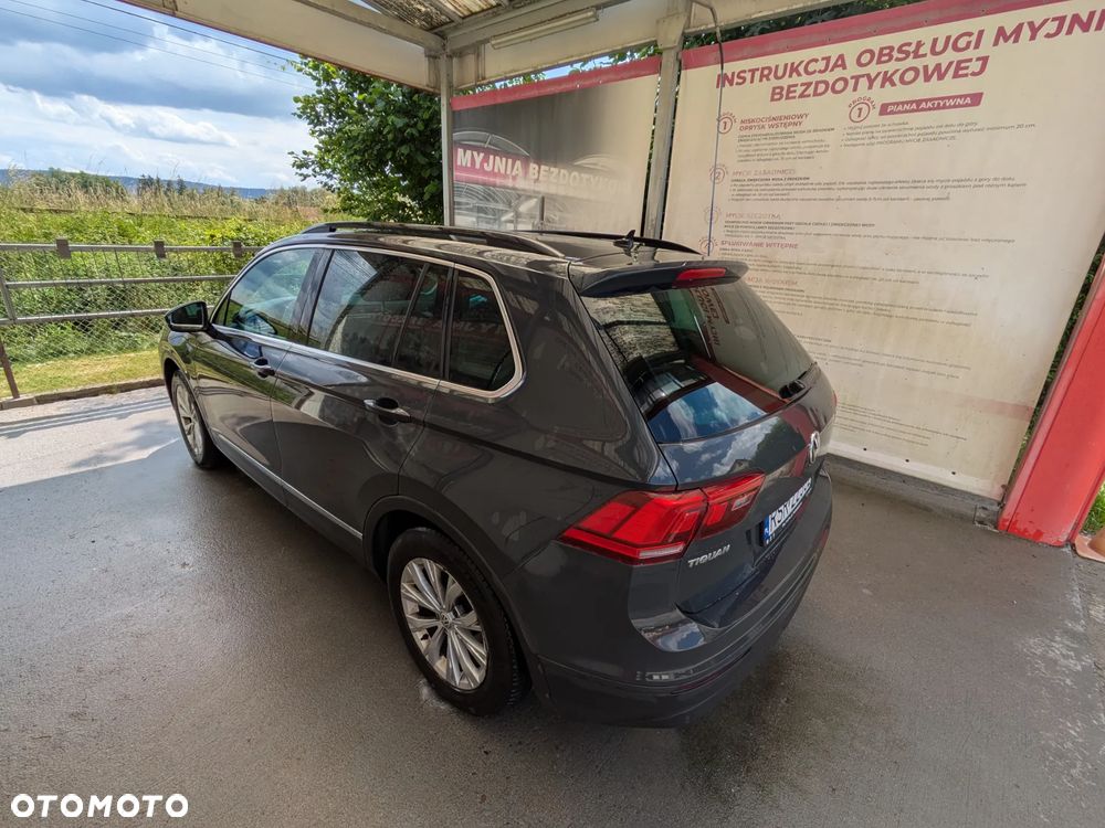 Volkswagen Tiguan 2.0 TDI BMT SCR Comfortline DSG - 4
