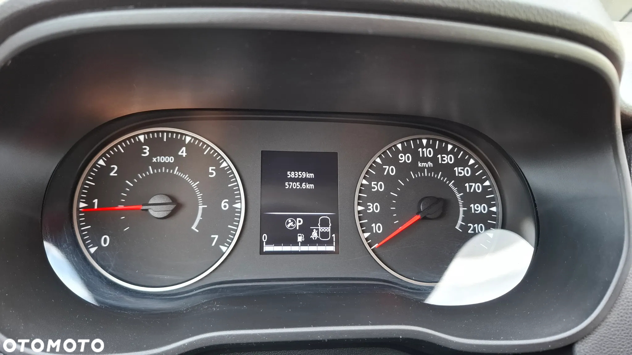 Dacia Duster 1.3 TCe Extreme EDC - 11