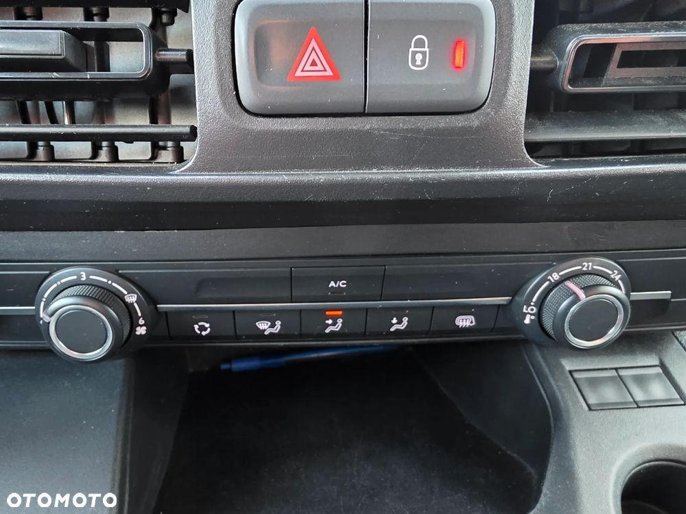 Toyota Proace City - 18