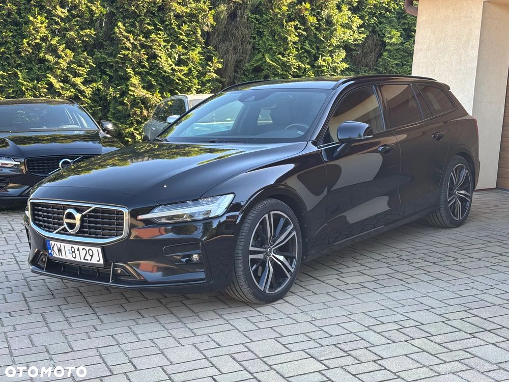 Volvo V60 D4 R-Design - 2