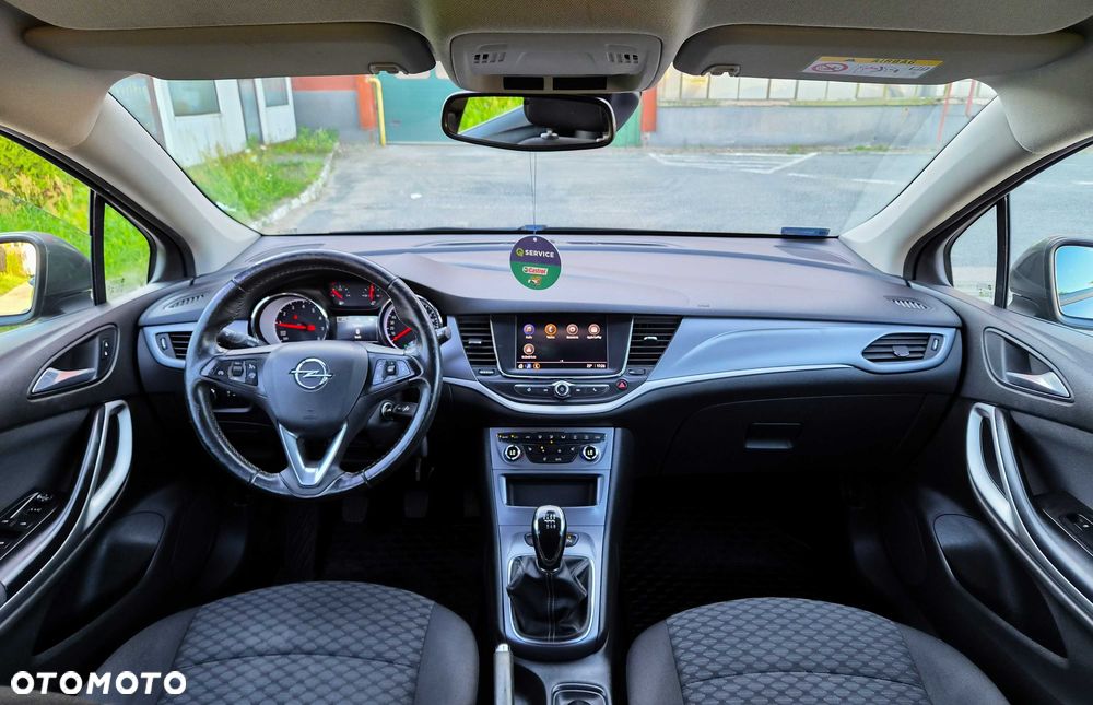 Opel Astra - 8