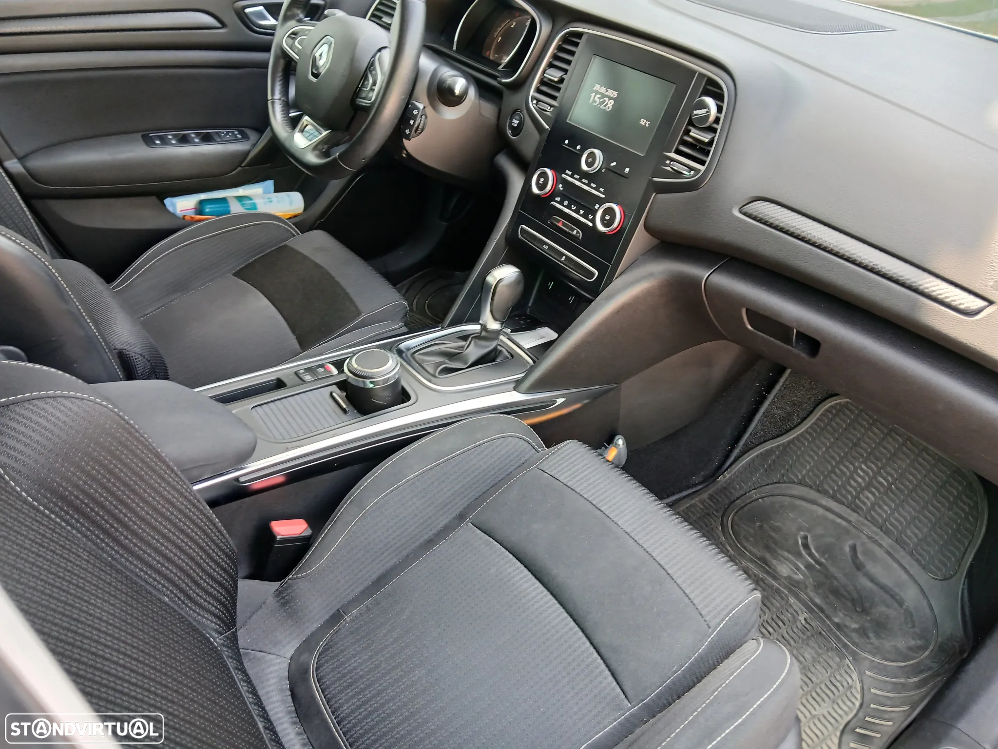 Renault Mégane Sport Tourer 1.5 Blue dCi Limited EDC - 12