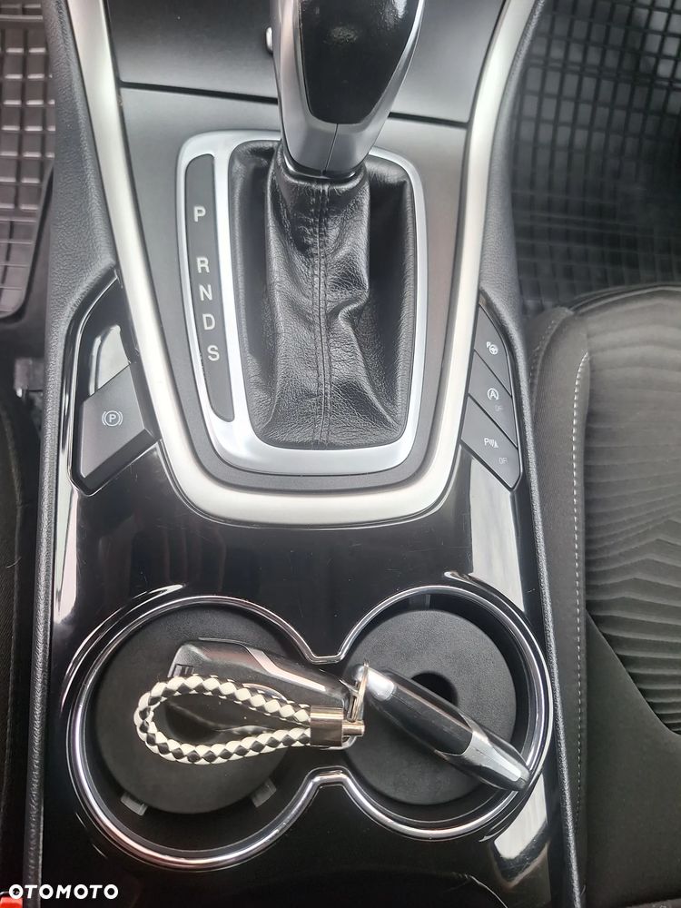 Ford S-Max 2.0 TDCi 4WD Titanium PowerShift - 22