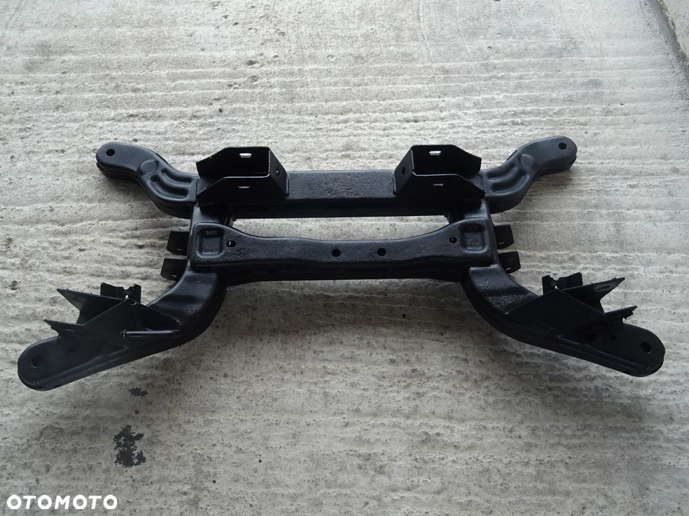 BELKA TYLNEGO ZAWIESZENIA SANKI WÓZEK OŚ TYŁ OPEL INSIGNIA A - 10