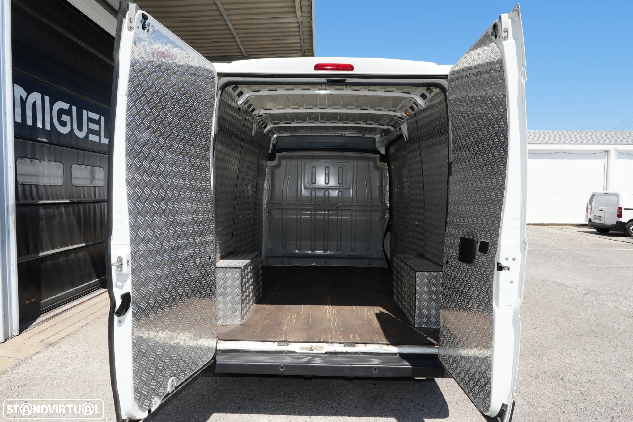 Peugeot Boxer L2H2 2.2 BlueHDI 140cv - 6
