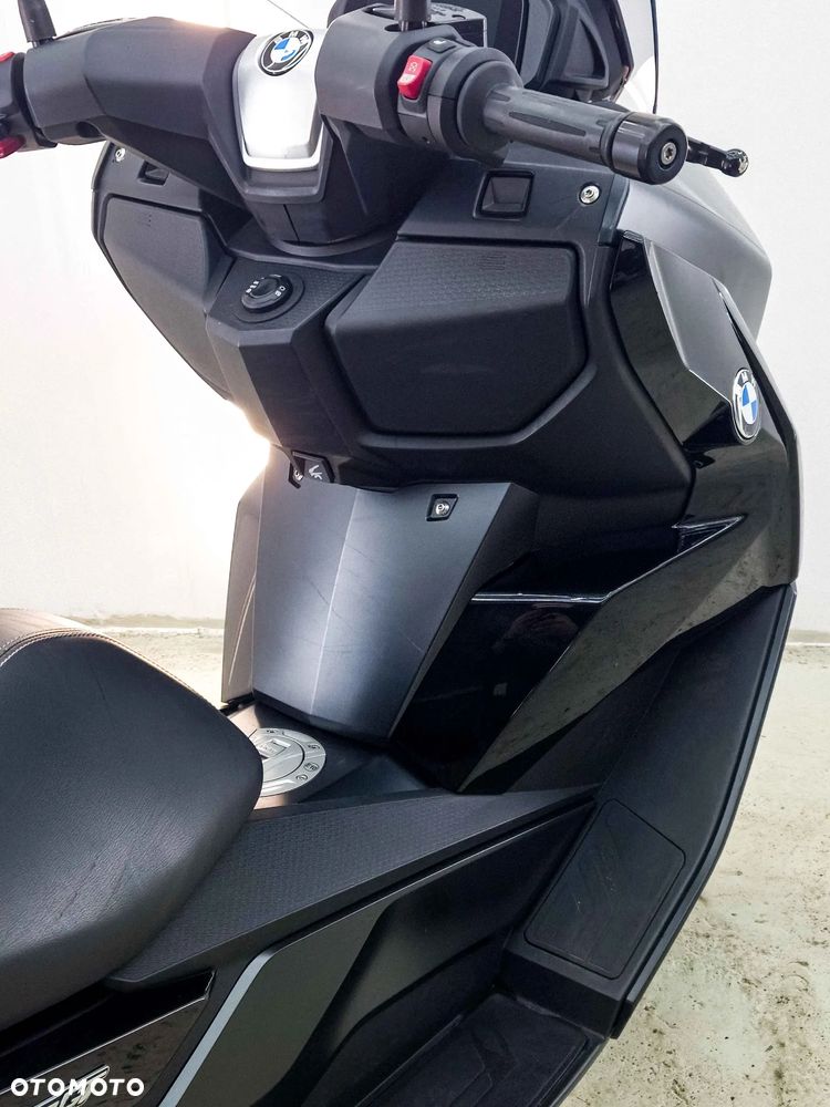 BMW C 400 GT - 12