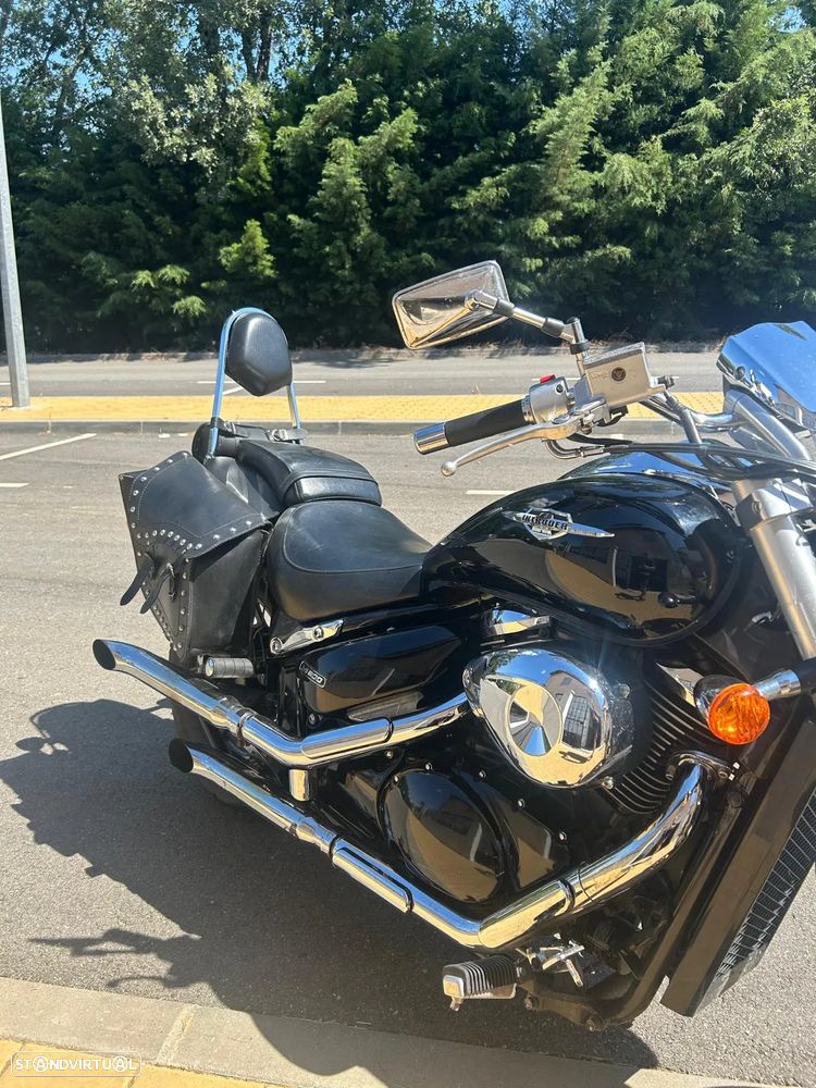 Suzuki Intruder M800 - 4