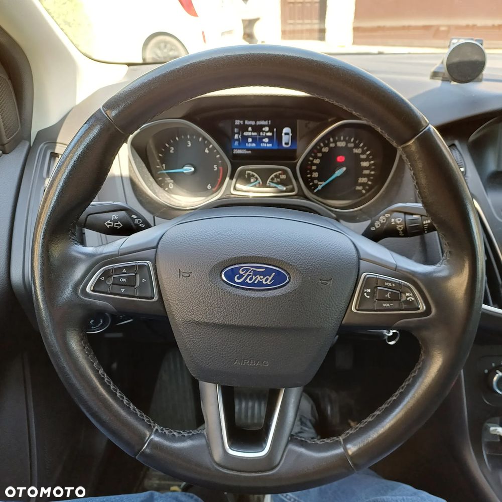 Ford Focus 1.5 TDCi Trend - 8