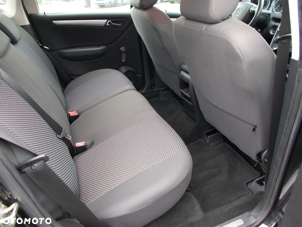 Mercedes-Benz Klasa A 170 Classic - 15