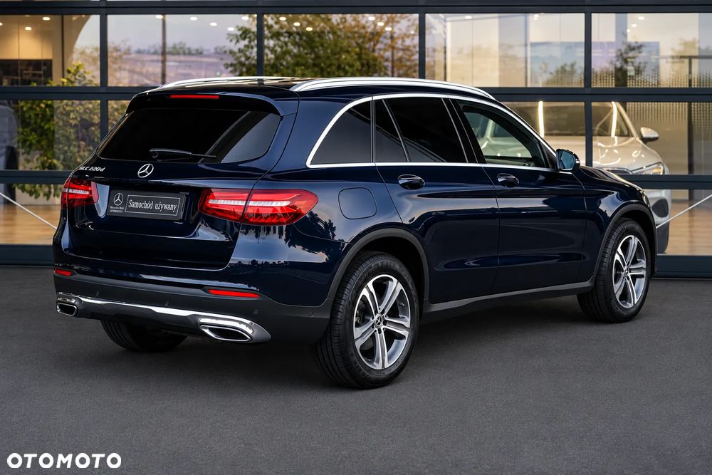 Mercedes-Benz Glc 2018 photo 3