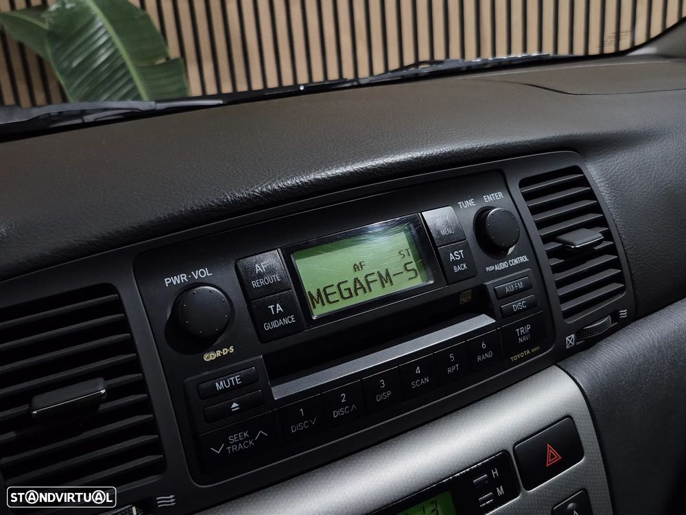 Toyota Corolla 1.4 D-4D MMT Sol - 13