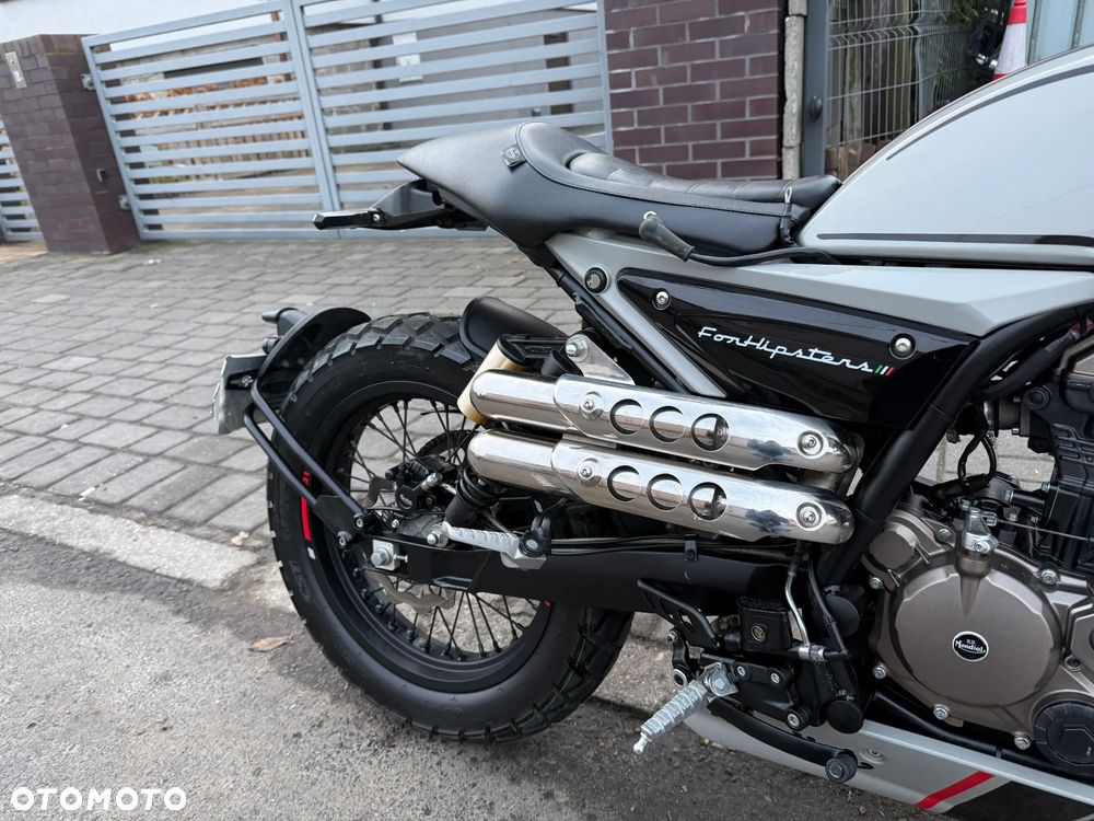 Mondial HPS 125 - 22