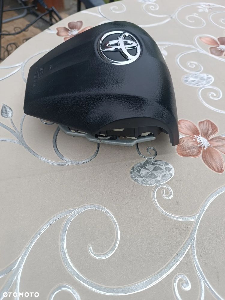 Poduszka powietrzna kierowcy, oraz pasażera  Toyota Auris Lift - 2